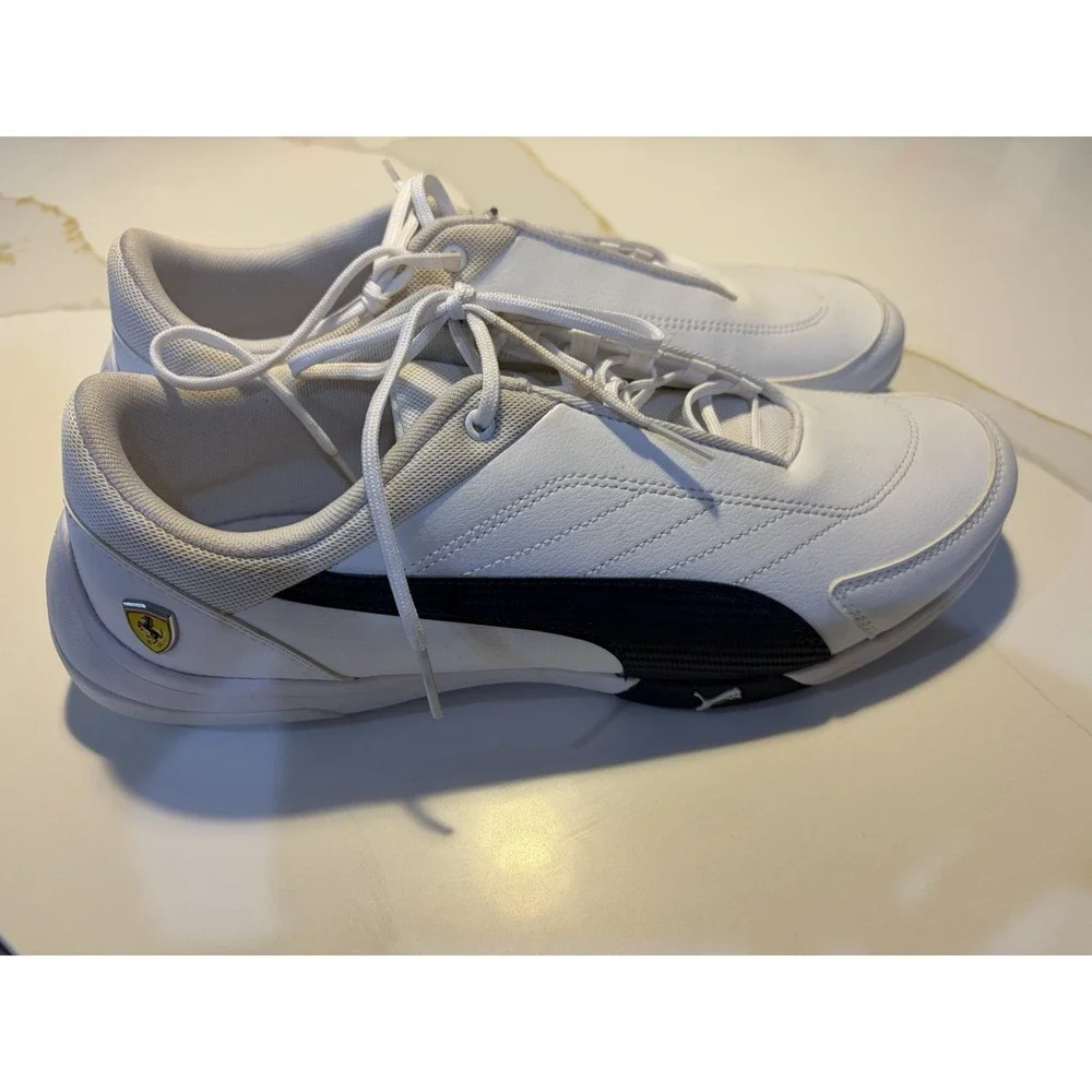 Puma white black